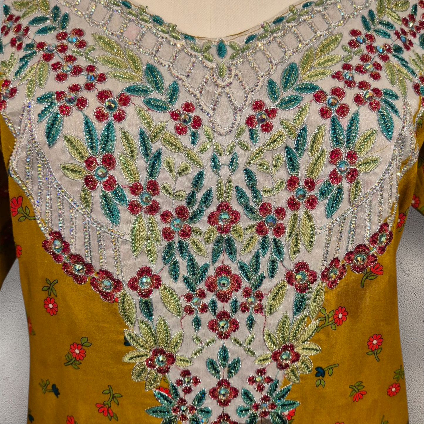 Zahra Harvest – Cotton Mukhawar