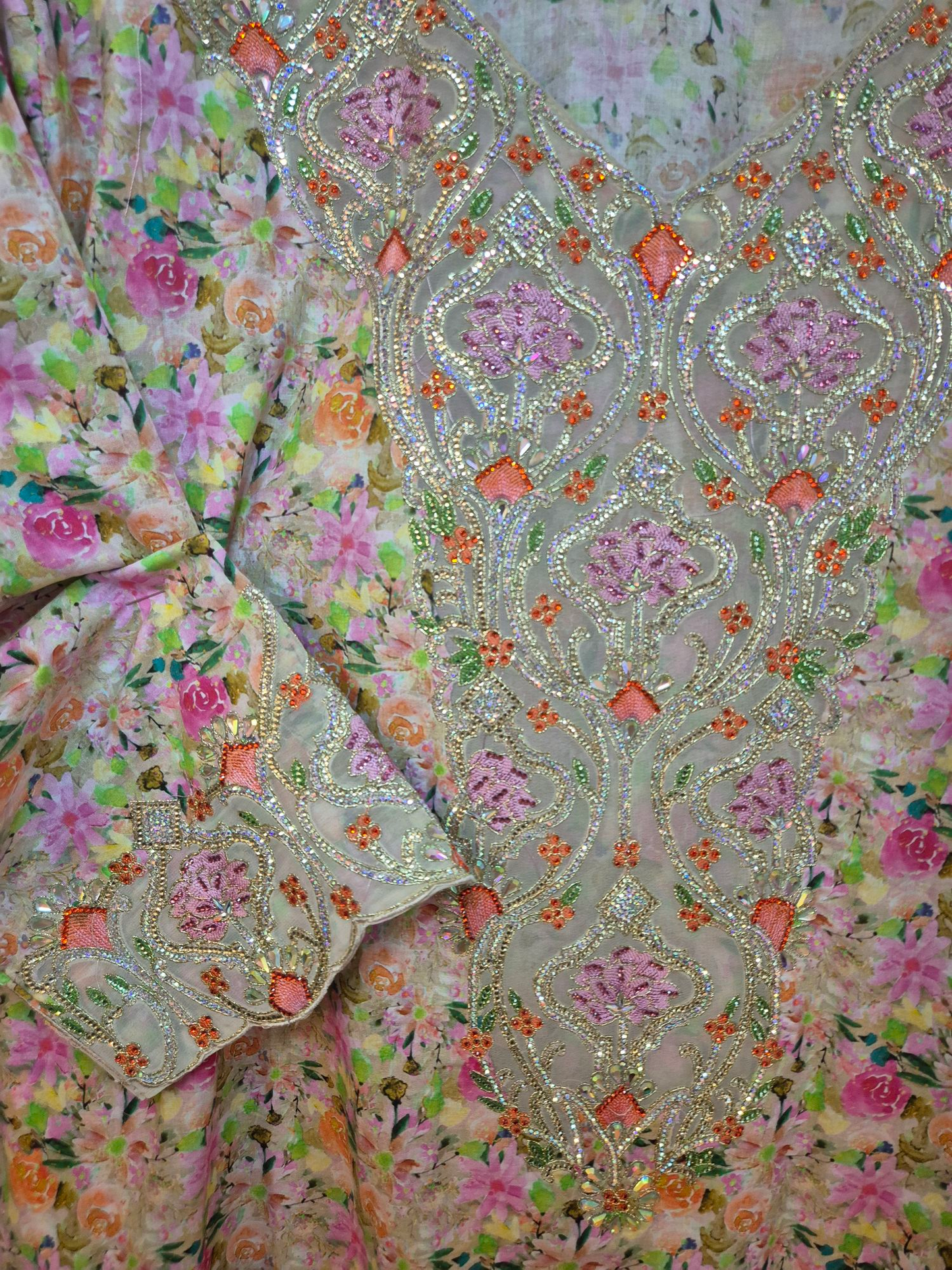 Petal Mosaic - Cotton Mukhawar