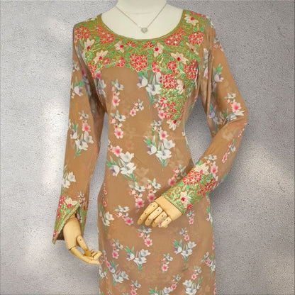 Desert Bloom – Cotton Mukhawar