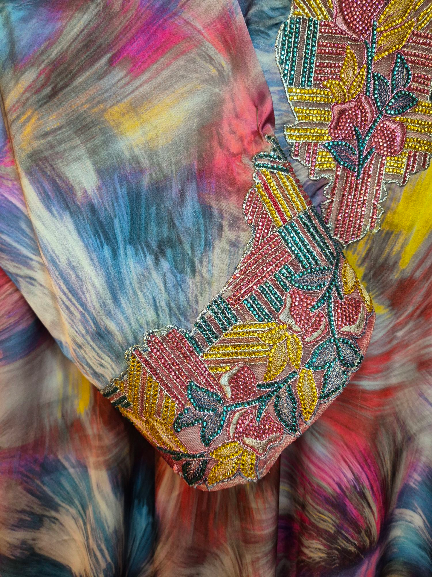 Jewel Mirage - Silk Mukhawar
