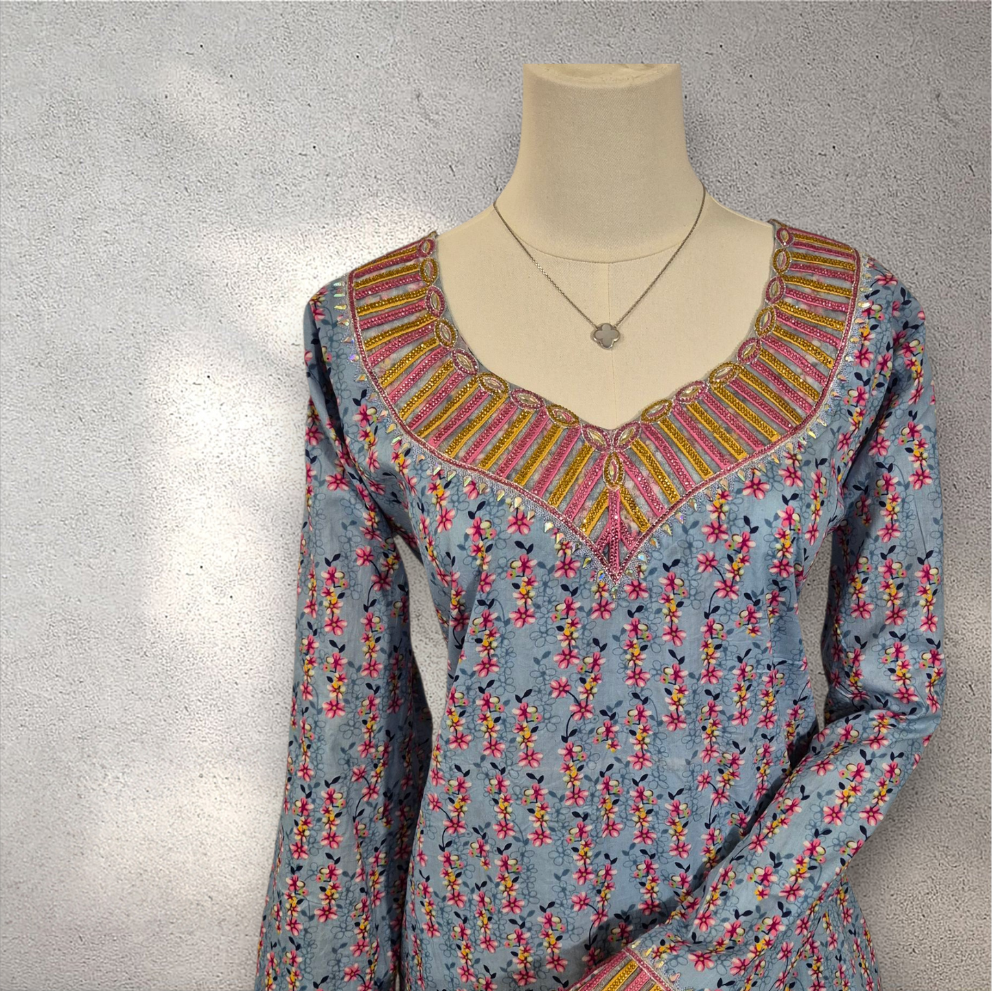 Wild Indigo – Cotton Mukhawar