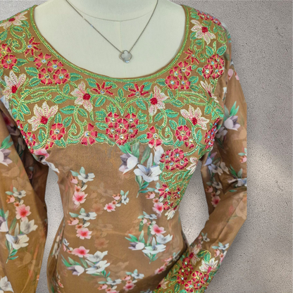 Desert Bloom – Cotton Mukhawar