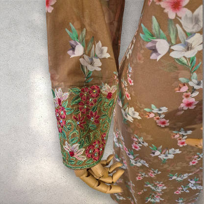 Desert Bloom – Cotton Mukhawar