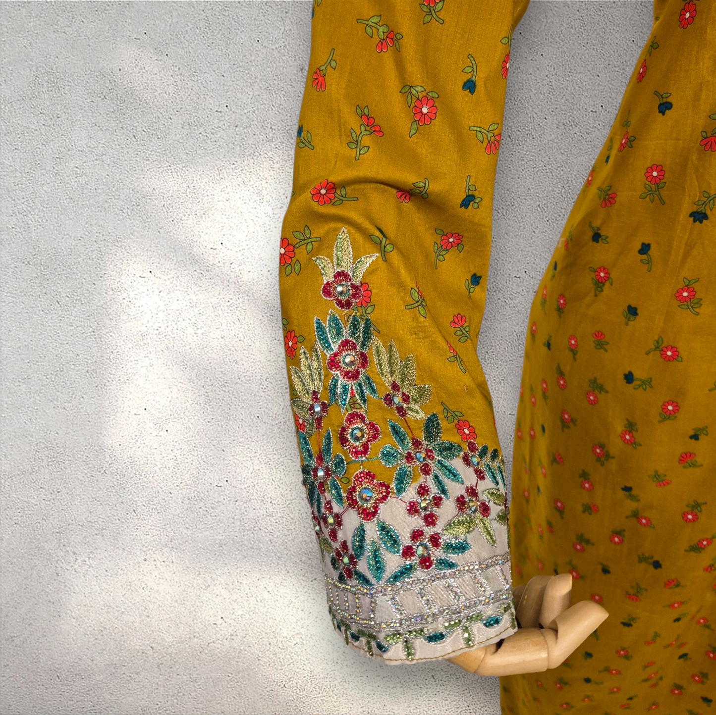 Zahra Harvest – Cotton Mukhawar