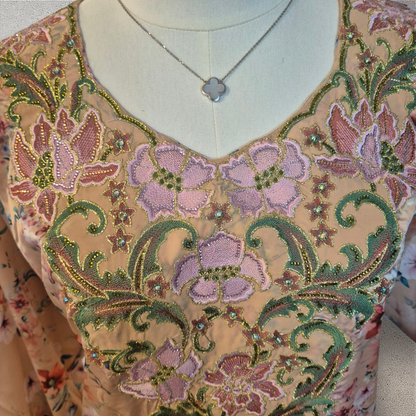 Blushed Meadow – Silk Mukhawar